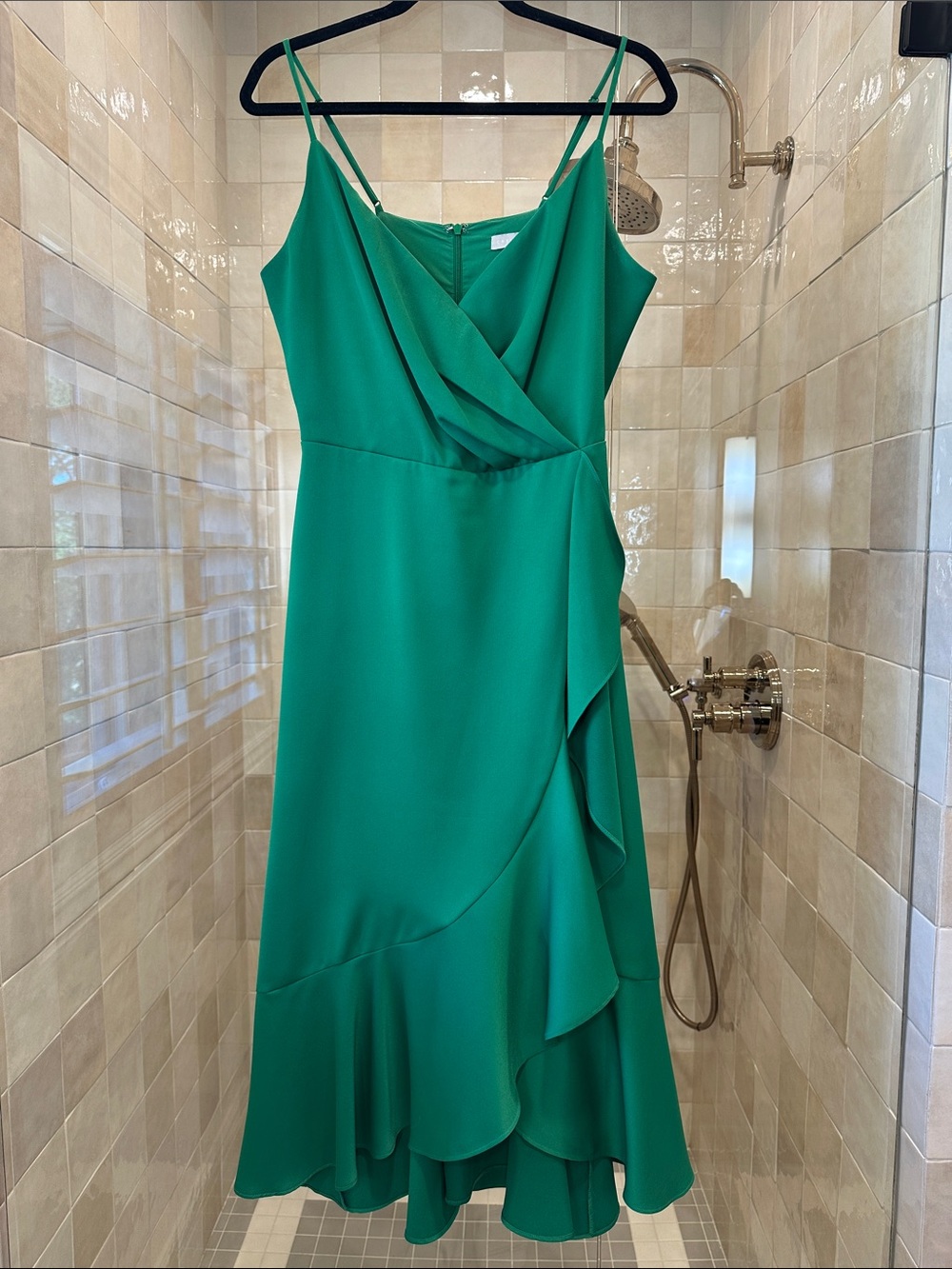 Chelsea28 Emerald Green Ruffle Midi Dress